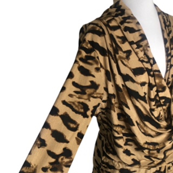 Juliette Animal Print Drawstring Front Low Cowl Drop Collar Long Sleeve Top Sz L - Picture 4 of 9